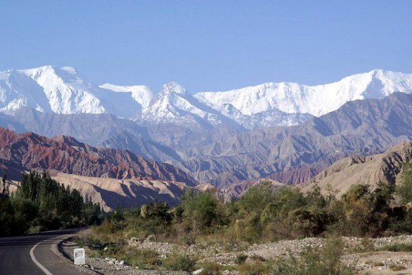 新疆旅游攻略